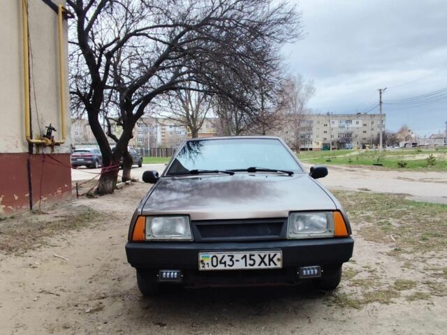 Бежевый ВАЗ 21099, объемом двигателя 1.5 л и пробегом 250 тыс. км за 1500 $, фото 3 на Automoto.ua