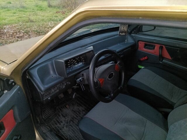 Бежевый ВАЗ 21099, объемом двигателя 1.5 л и пробегом 92 тыс. км за 1191 $, фото 5 на Automoto.ua