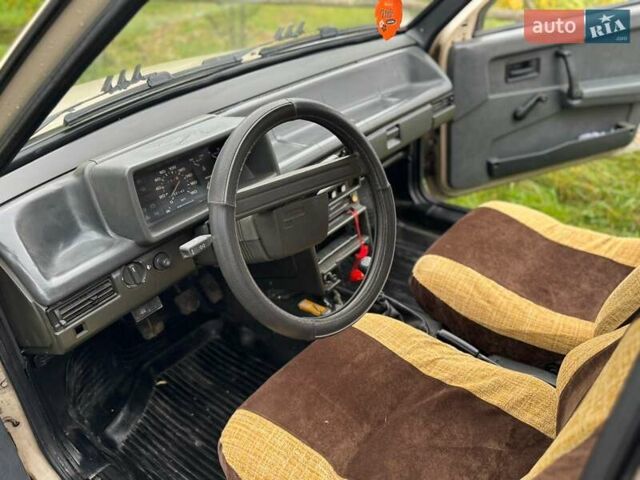 Бежевый ВАЗ 21099, объемом двигателя 1.6 л и пробегом 92 тыс. км за 1300 $, фото 6 на Automoto.ua