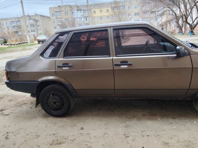 Бежевый ВАЗ 21099, объемом двигателя 1.5 л и пробегом 250 тыс. км за 1500 $, фото 7 на Automoto.ua