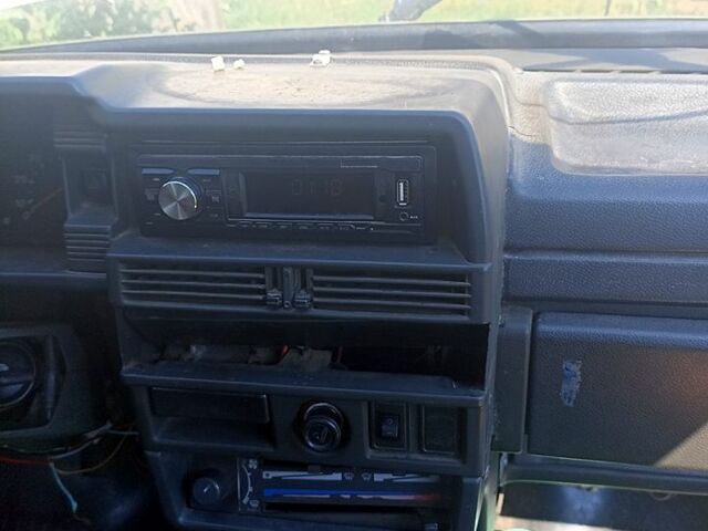 Бежевый ВАЗ 21099, объемом двигателя 1.5 л и пробегом 264 тыс. км за 580 $, фото 6 на Automoto.ua