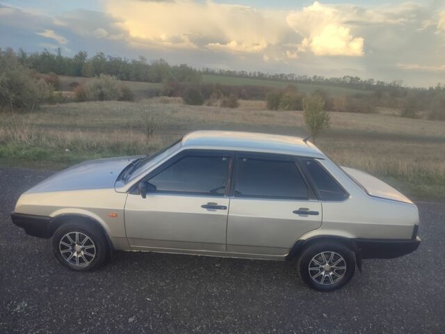 Бежевий ВАЗ 21099, об'ємом двигуна 1.5 л та пробігом 364 тис. км за 2300 $, фото 13 на Automoto.ua