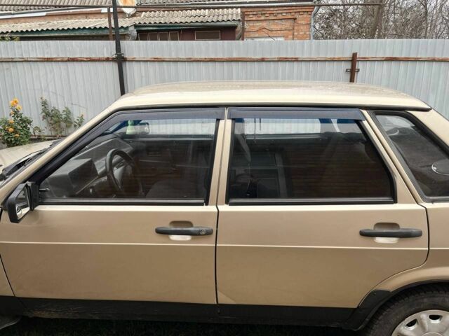 Бежевий ВАЗ 21099, об'ємом двигуна 1.5 л та пробігом 110 тис. км за 1500 $, фото 4 на Automoto.ua