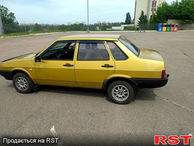 Бежевий ВАЗ 21099, об'ємом двигуна 1.5 л та пробігом 0 тис. км за 1600 $, фото 2 на Automoto.ua