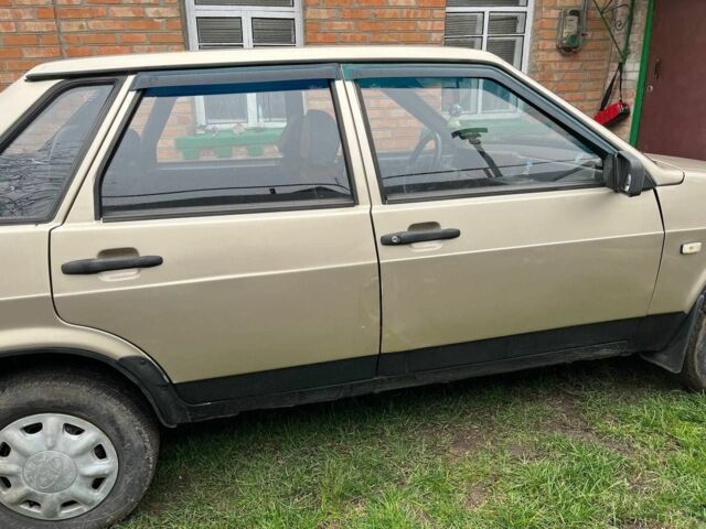 Бежевий ВАЗ 21099, об'ємом двигуна 1.5 л та пробігом 110 тис. км за 1500 $, фото 3 на Automoto.ua