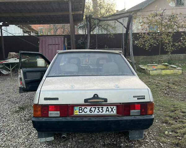 Бежевый ВАЗ 21099, объемом двигателя 0 л и пробегом 88 тыс. км за 1000 $, фото 2 на Automoto.ua