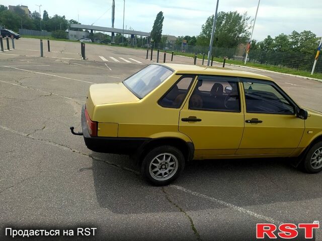 Бежевий ВАЗ 21099, об'ємом двигуна 1.5 л та пробігом 0 тис. км за 1600 $, фото 3 на Automoto.ua