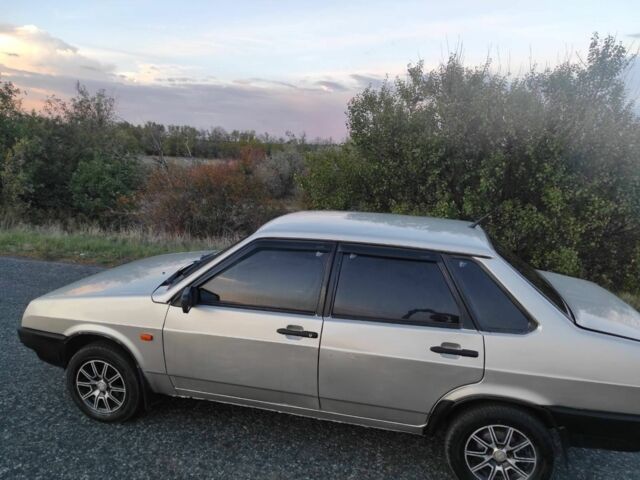 Бежевий ВАЗ 21099, об'ємом двигуна 1.5 л та пробігом 364 тис. км за 2300 $, фото 8 на Automoto.ua