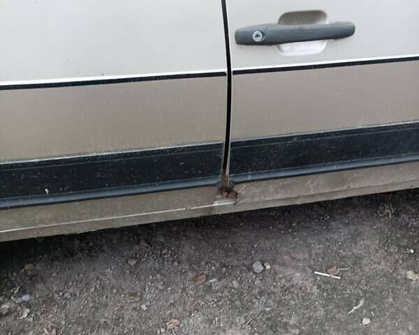 Бежевый ВАЗ 21099, объемом двигателя 1.5 л и пробегом 174 тыс. км за 600 $, фото 3 на Automoto.ua