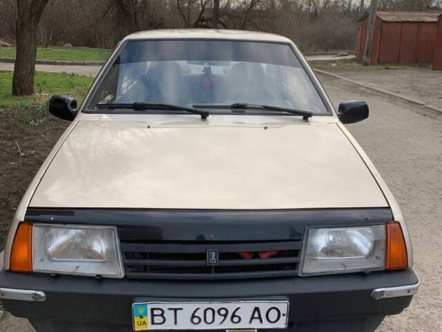 Бежевый ВАЗ 21099, объемом двигателя 1.5 л и пробегом 220 тыс. км за 1000 $, фото 1 на Automoto.ua