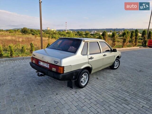 Бежевый ВАЗ 21099, объемом двигателя 1.5 л и пробегом 225 тыс. км за 1200 $, фото 6 на Automoto.ua