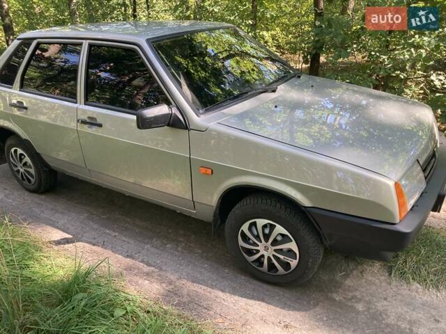 Бежевый ВАЗ 21099, объемом двигателя 1.5 л и пробегом 19 тыс. км за 4200 $, фото 4 на Automoto.ua