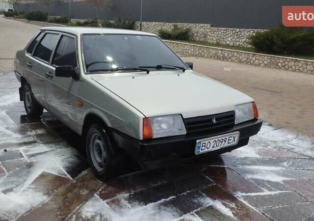 Бежевий ВАЗ 21099, об'ємом двигуна 1.6 л та пробігом 170 тис. км за 1800 $, фото 4 на Automoto.ua