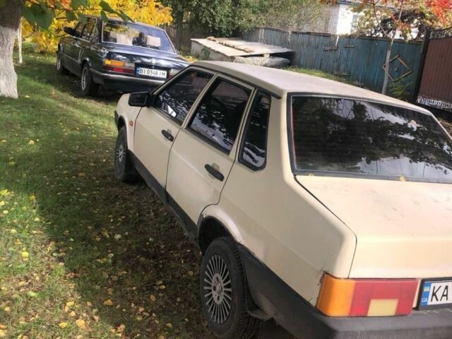 Бежевий ВАЗ 21099, об'ємом двигуна 1.6 л та пробігом 270 тис. км за 1100 $, фото 5 на Automoto.ua