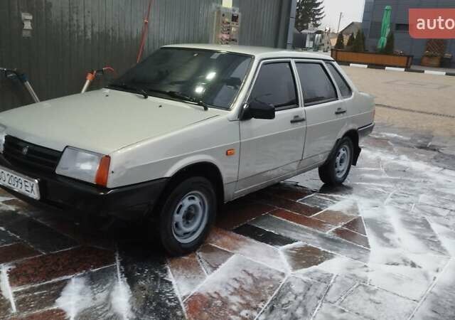 Бежевий ВАЗ 21099, об'ємом двигуна 1.6 л та пробігом 170 тис. км за 1800 $, фото 1 на Automoto.ua