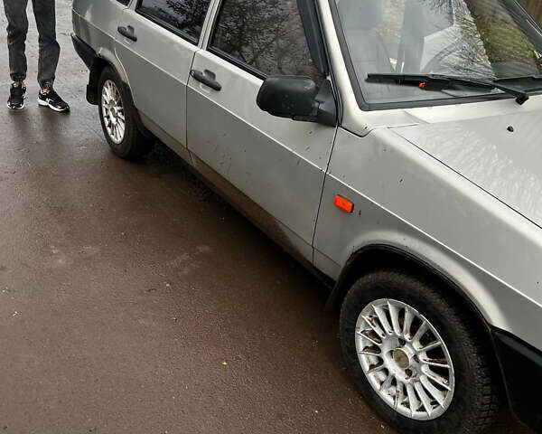 Бежевий ВАЗ 21099, об'ємом двигуна 1.5 л та пробігом 156 тис. км за 1600 $, фото 4 на Automoto.ua