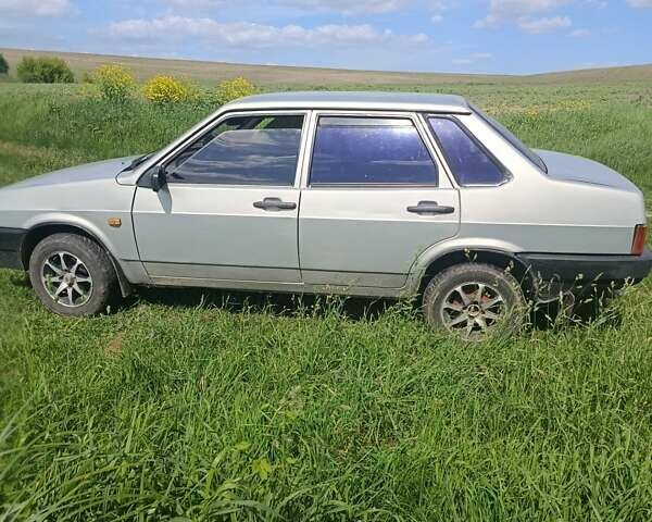 Бежевый ВАЗ 21099, объемом двигателя 1.6 л и пробегом 320 тыс. км за 2200 $, фото 9 на Automoto.ua