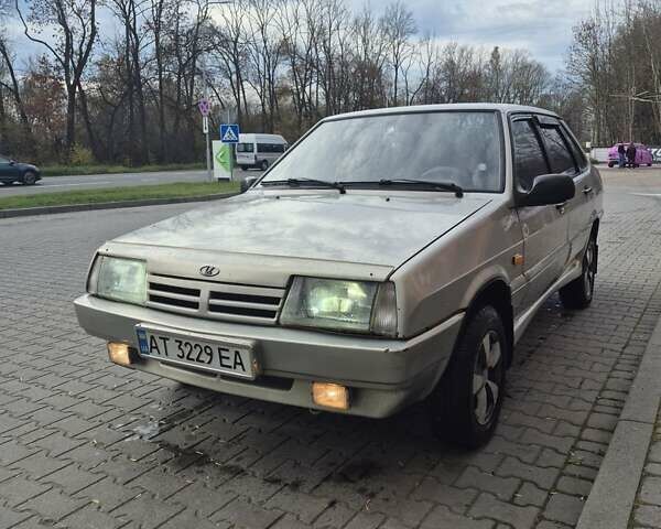 Бежевый ВАЗ 21099, объемом двигателя 1.6 л и пробегом 192 тыс. км за 1700 $, фото 4 на Automoto.ua