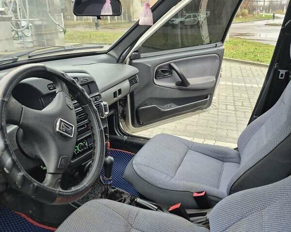 Бежевый ВАЗ 21099, объемом двигателя 1.6 л и пробегом 92 тыс. км за 1500 $, фото 1 на Automoto.ua