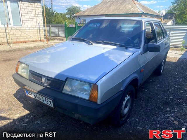 Бежевый ВАЗ 21099, объемом двигателя 1.6 л и пробегом 189 тыс. км за 1250 $, фото 1 на Automoto.ua