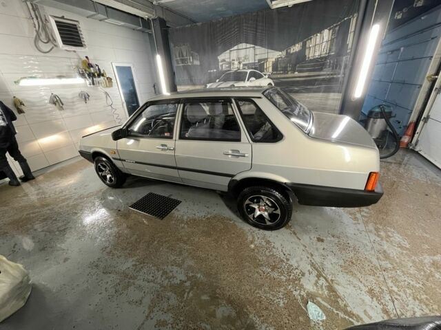 Бежевий ВАЗ 21099, об'ємом двигуна 1.6 л та пробігом 57 тис. км за 2750 $, фото 4 на Automoto.ua