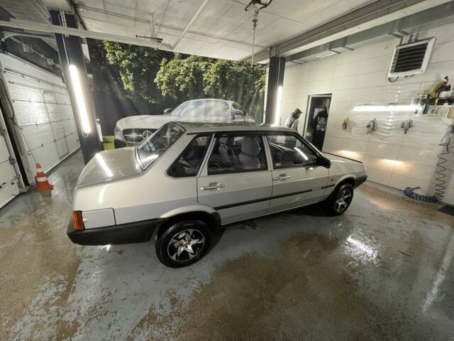 Бежевий ВАЗ 21099, об'ємом двигуна 1.6 л та пробігом 57 тис. км за 2750 $, фото 3 на Automoto.ua