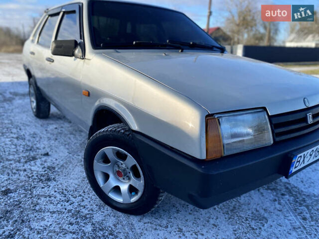 Бежевый ВАЗ 21099, объемом двигателя 1.6 л и пробегом 260 тыс. км за 1800 $, фото 6 на Automoto.ua