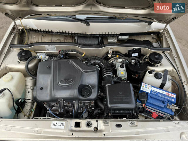 Бежевый ВАЗ 21099, объемом двигателя 1.6 л и пробегом 59 тыс. км за 3000 $, фото 16 на Automoto.ua