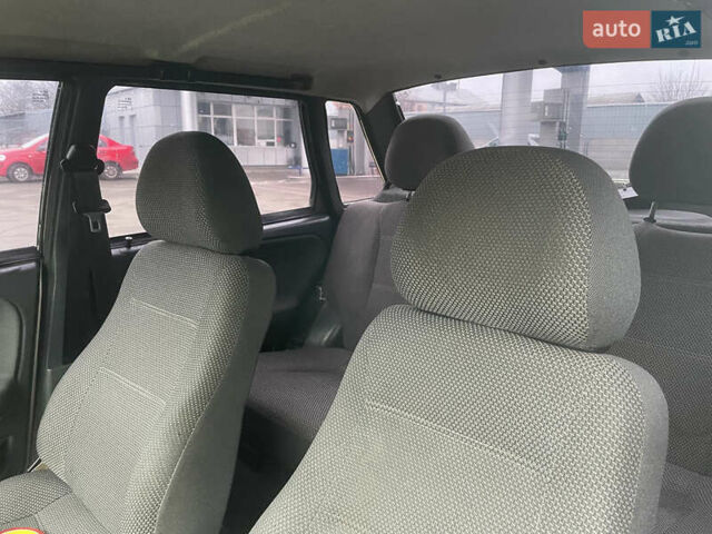 Бежевый ВАЗ 21099, объемом двигателя 1.6 л и пробегом 205 тыс. км за 2000 $, фото 5 на Automoto.ua