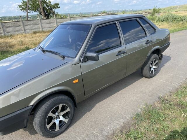Бежевий ВАЗ 21099, об'ємом двигуна 1.6 л та пробігом 100 тис. км за 2500 $, фото 1 на Automoto.ua