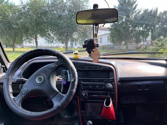 Чорний ВАЗ 21099, об'ємом двигуна 1.6 л та пробігом 180 тис. км за 1700 $, фото 2 на Automoto.ua