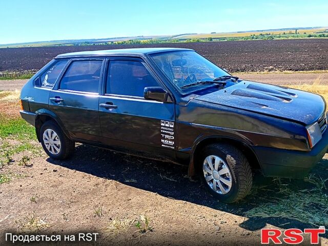 Черный ВАЗ 21099, объемом двигателя 1.3 л и пробегом 0 тыс. км за 1000 $, фото 3 на Automoto.ua