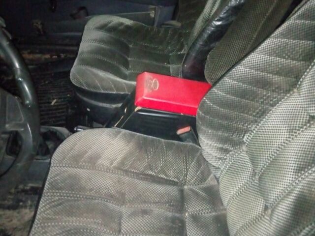 Черный ВАЗ 21099, объемом двигателя 1.5 л и пробегом 240 тыс. км за 667 $, фото 5 на Automoto.ua