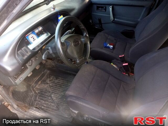 Черный ВАЗ 21099, объемом двигателя 1.5 л и пробегом 230 тыс. км за 800 $, фото 3 на Automoto.ua