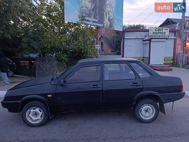 Черный ВАЗ 21099, объемом двигателя 1.5 л и пробегом 200 тыс. км за 1100 $, фото 4 на Automoto.ua