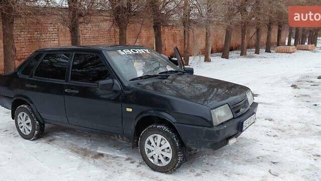 Черный ВАЗ 21099, объемом двигателя 1.5 л и пробегом 150 тыс. км за 1000 $, фото 3 на Automoto.ua