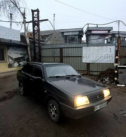 Черный ВАЗ 21099, объемом двигателя 1.5 л и пробегом 200 тыс. км за 950 $, фото 1 на Automoto.ua