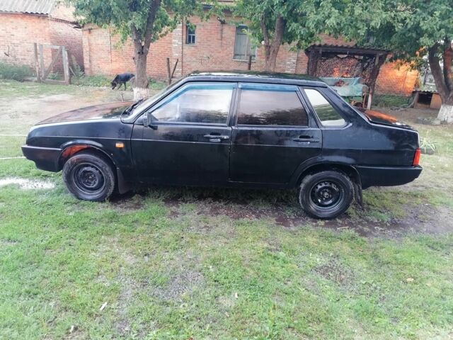 Черный ВАЗ 21099, объемом двигателя 0 л и пробегом 41 тыс. км за 833 $, фото 5 на Automoto.ua