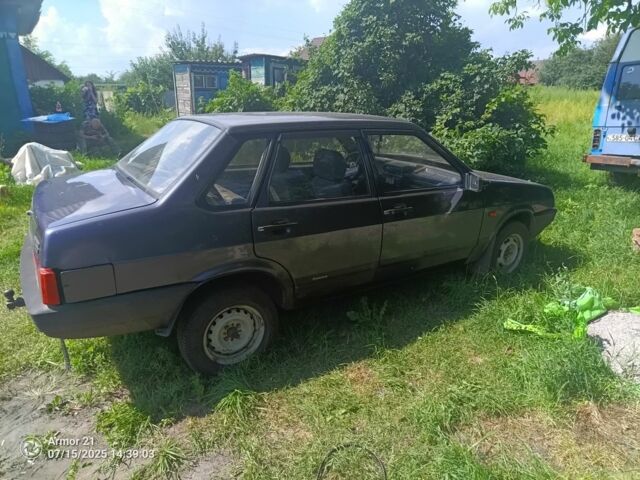 Черный ВАЗ 21099, объемом двигателя 1.5 л и пробегом 120 тыс. км за 960 $, фото 2 на Automoto.ua
