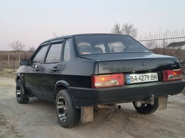Черный ВАЗ 21099, объемом двигателя 1.5 л и пробегом 177 тыс. км за 1200 $, фото 4 на Automoto.ua