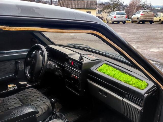 Чорний ВАЗ 21099, об'ємом двигуна 15 л та пробігом 150 тис. км за 1150 $, фото 5 на Automoto.ua