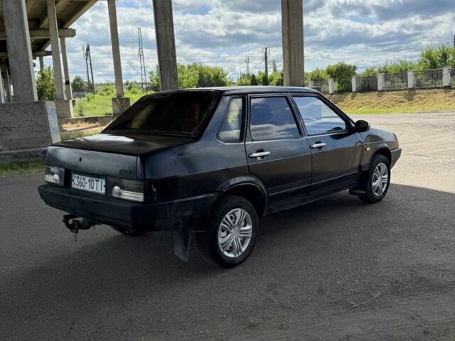 Черный ВАЗ 21099, объемом двигателя 1.5 л и пробегом 150 тыс. км за 600 $, фото 4 на Automoto.ua