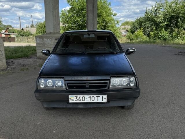 Черный ВАЗ 21099, объемом двигателя 1.5 л и пробегом 150 тыс. км за 600 $, фото 2 на Automoto.ua
