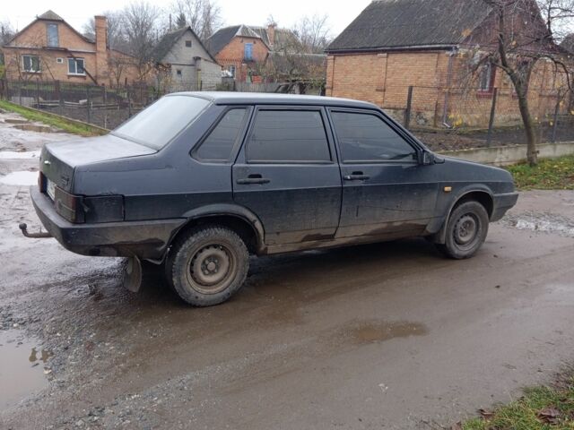 Чорний ВАЗ 21099, об'ємом двигуна 1.5 л та пробігом 140 тис. км за 750 $, фото 5 на Automoto.ua