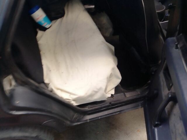 Чорний ВАЗ 21099, об'ємом двигуна 1.5 л та пробігом 5 тис. км за 1069 $, фото 7 на Automoto.ua