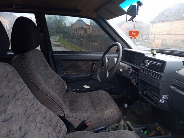 Чорний ВАЗ 21099, об'ємом двигуна 1.5 л та пробігом 140 тис. км за 750 $, фото 16 на Automoto.ua