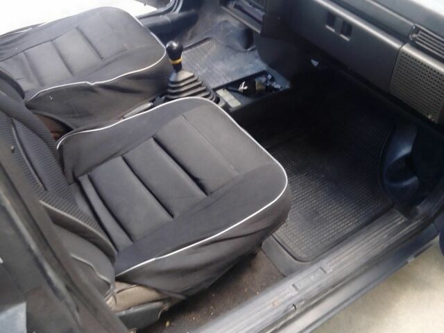 Чорний ВАЗ 21099, об'ємом двигуна 1.5 л та пробігом 5 тис. км за 1069 $, фото 6 на Automoto.ua