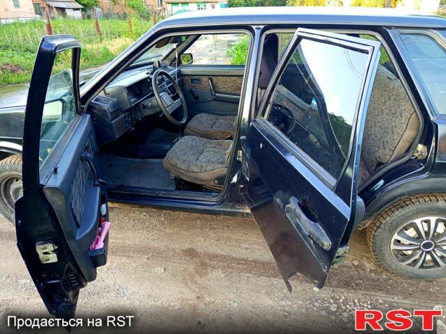 Чорний ВАЗ 21099, об'ємом двигуна 1.5 л та пробігом 280 тис. км за 950 $, фото 5 на Automoto.ua
