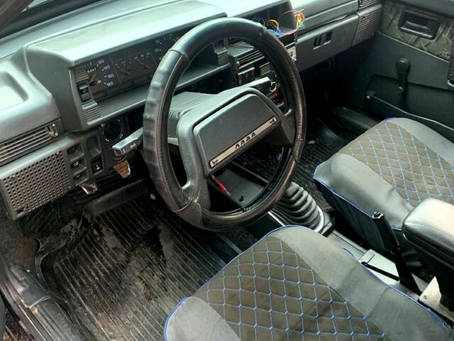 Чорний ВАЗ 21099, об'ємом двигуна 1.5 л та пробігом 0 тис. км за 1500 $, фото 4 на Automoto.ua