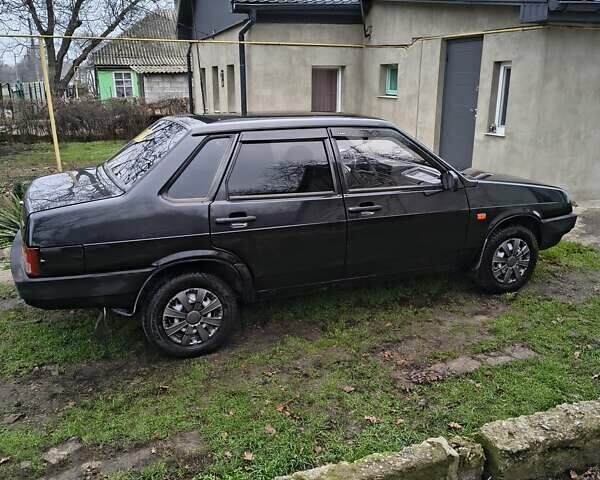 Черный ВАЗ 21099, объемом двигателя 1.6 л и пробегом 150 тыс. км за 2500 $, фото 3 на Automoto.ua